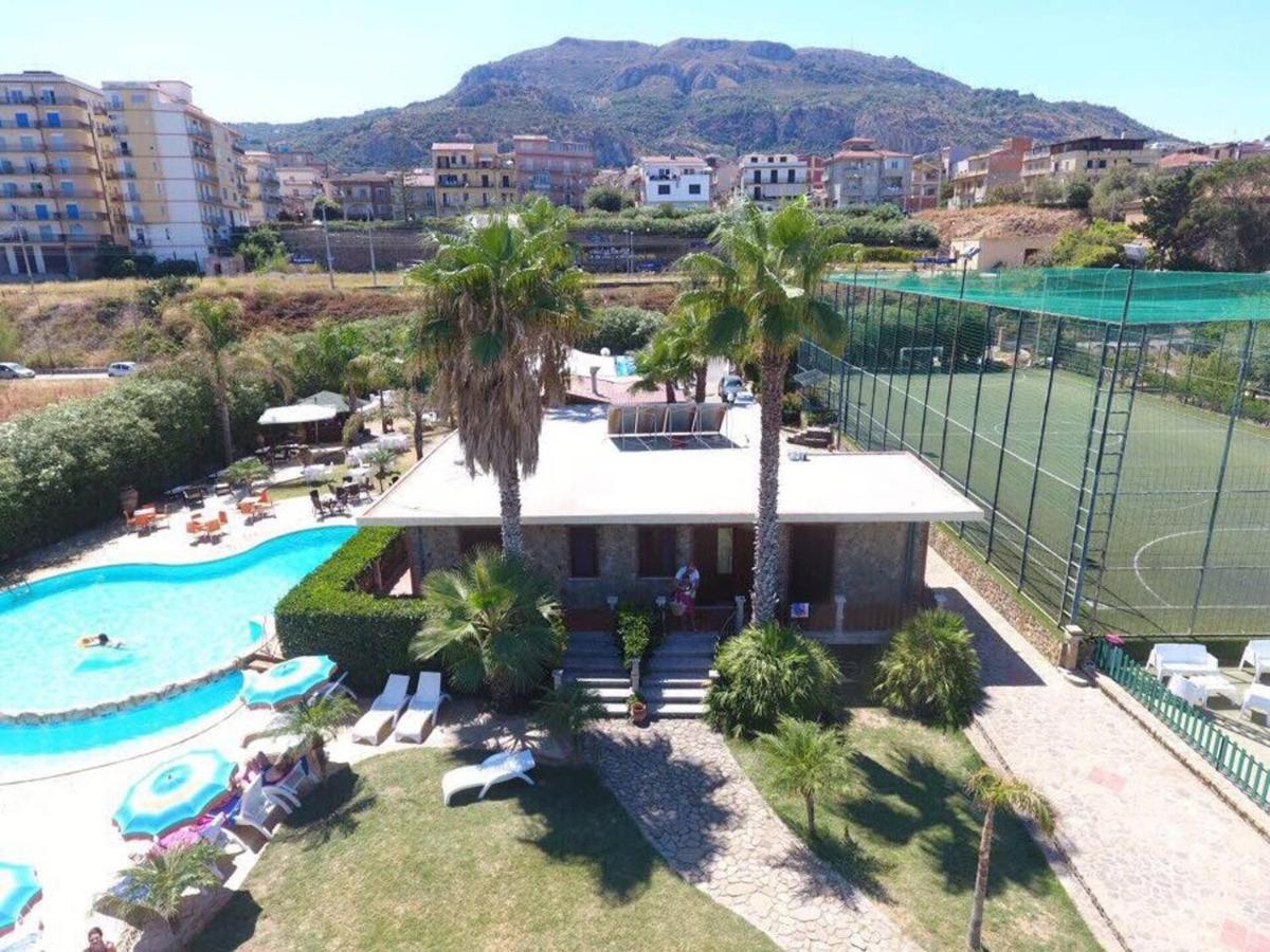 Il Geranio - Resort & Suites 阿奎多尔奇 外观 照片